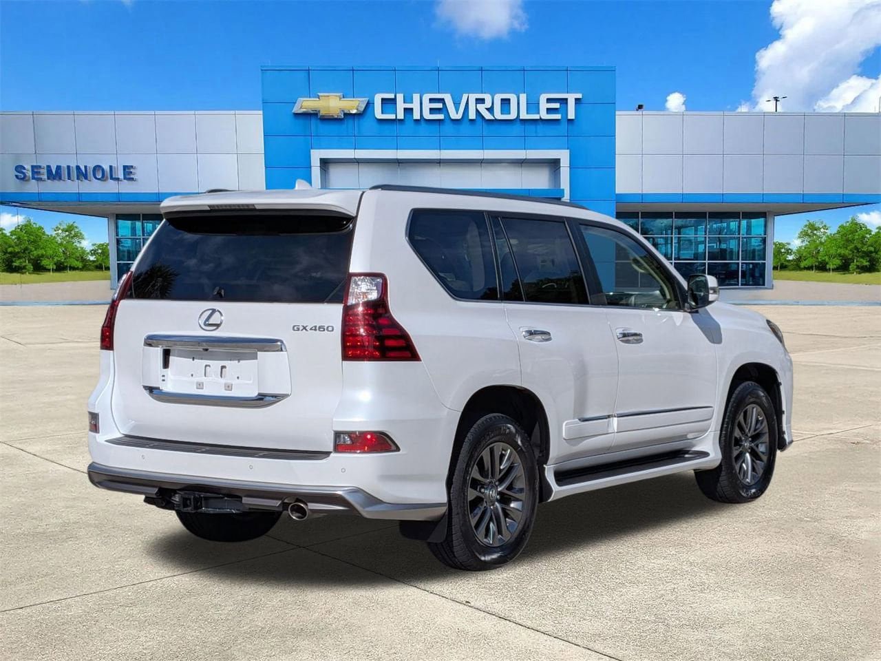 Used 2018 Lexus GX 460 Luxury w/ Sport Design Package AWD/4WD image 4