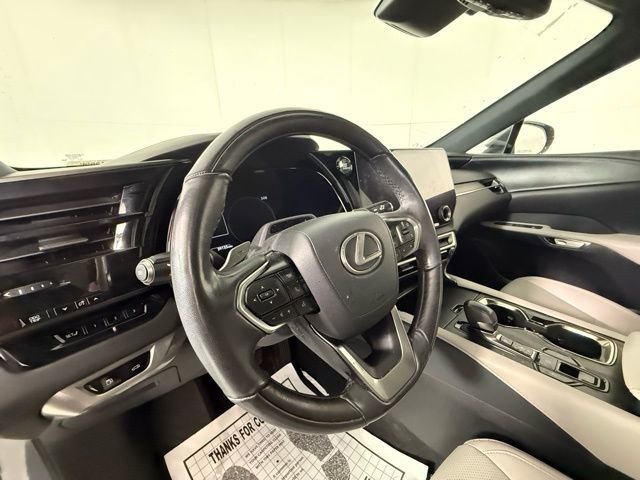 Used 2023 Lexus RX 350 Premium image 5