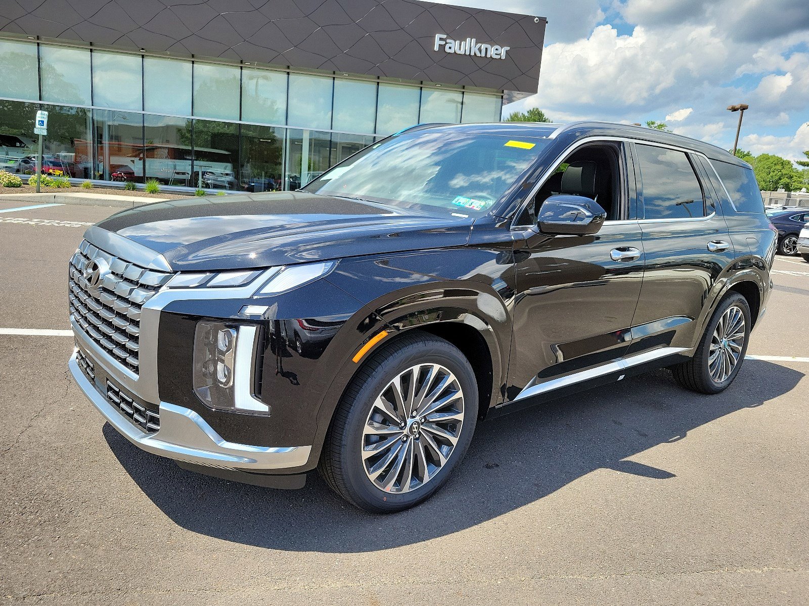 New 2024 Hyundai Palisade Calligraphy image 3