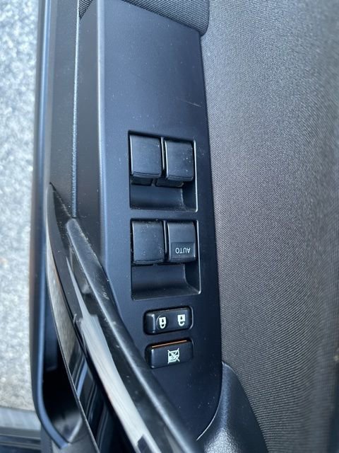 Used 2017 Toyota Corolla iM image 28