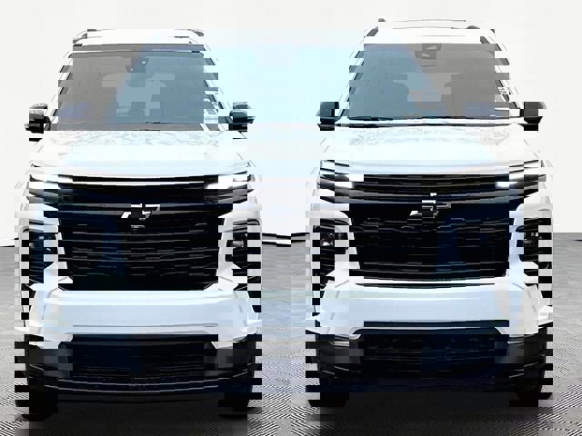 New 2026 Chevrolet Traverse LT w/ Midnight/Sport Edition image 2