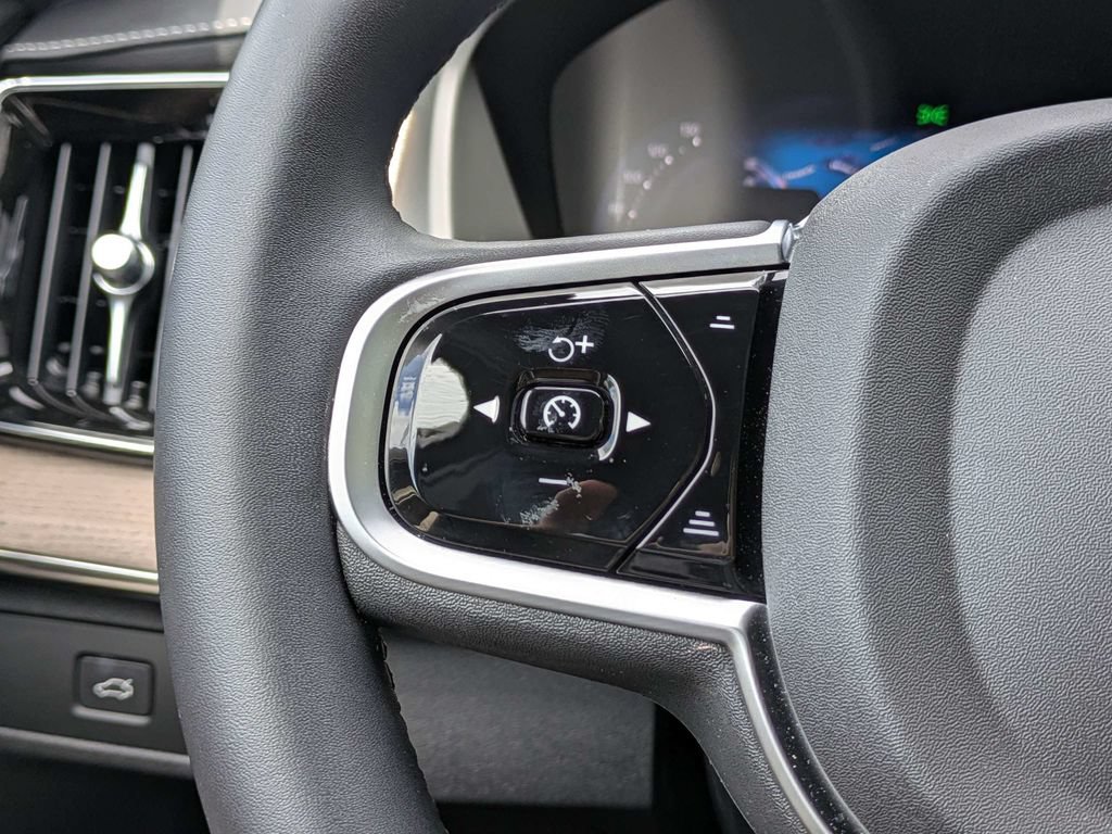 Certified 2026 Volvo XC90 B6 Ultra w/ Protection Package AWD/4WD image 28