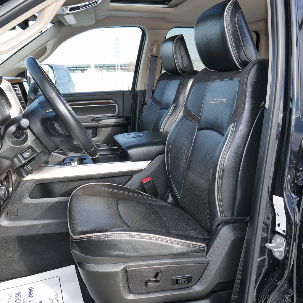 Used 2022 RAM 3500 Laramie image 27