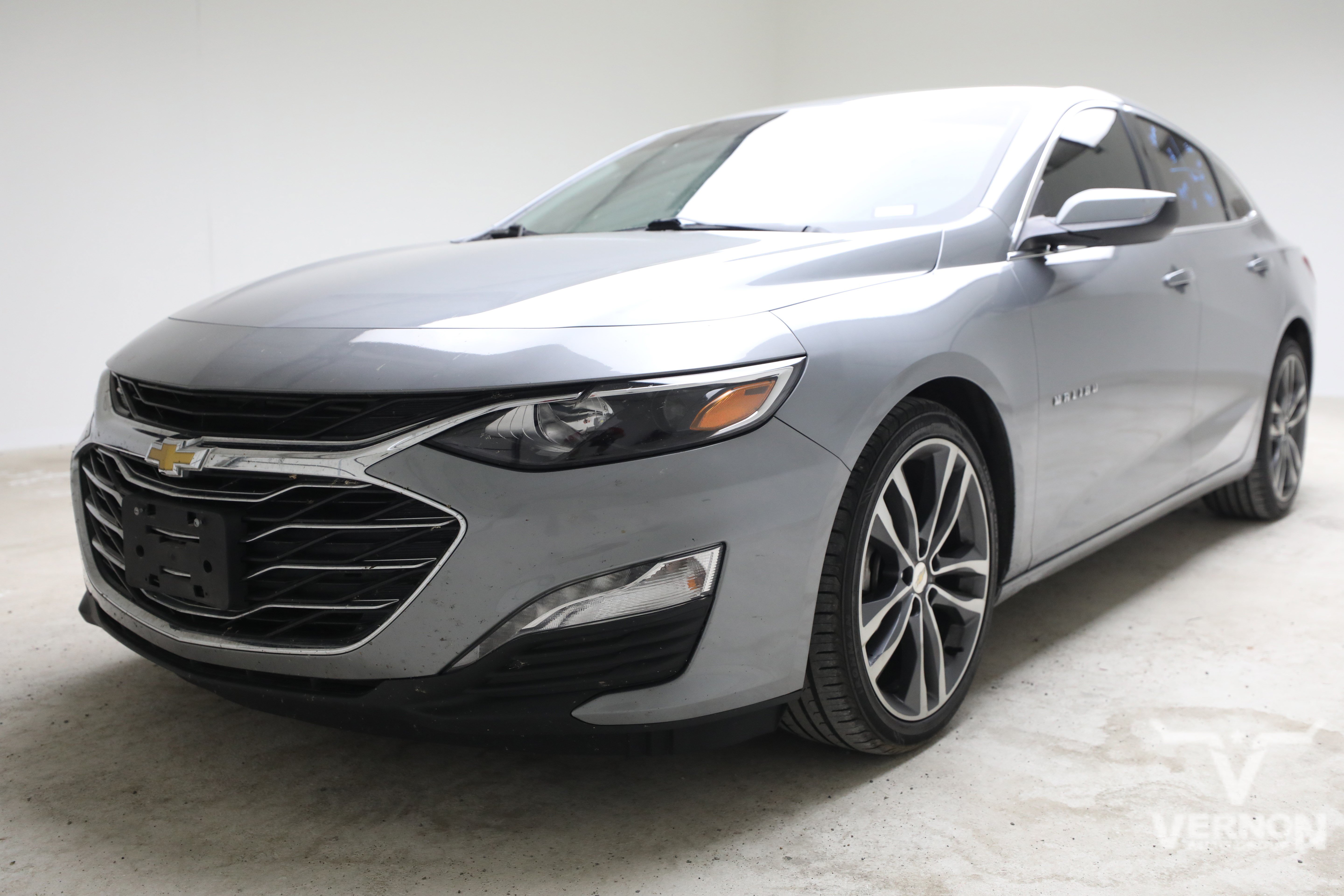 Used 2023 Chevrolet Malibu LT FWD image 3