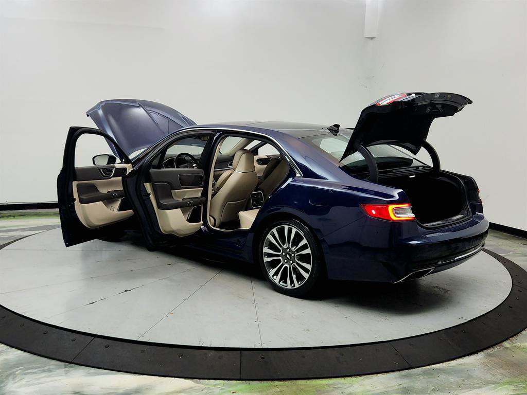Used 2018 Lincoln Continental Reserve AWD/4WD image 12
