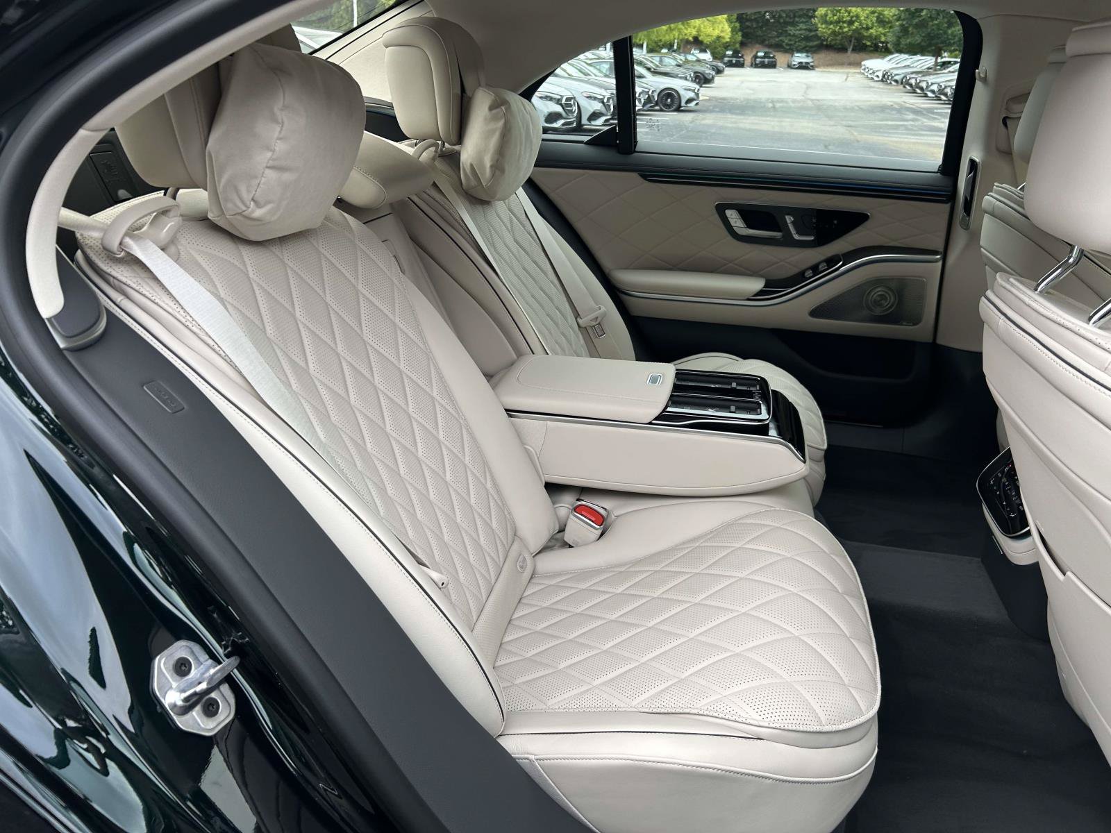 New 2027 Mercedes-Benz S 580 4MATIC Sedan image 40