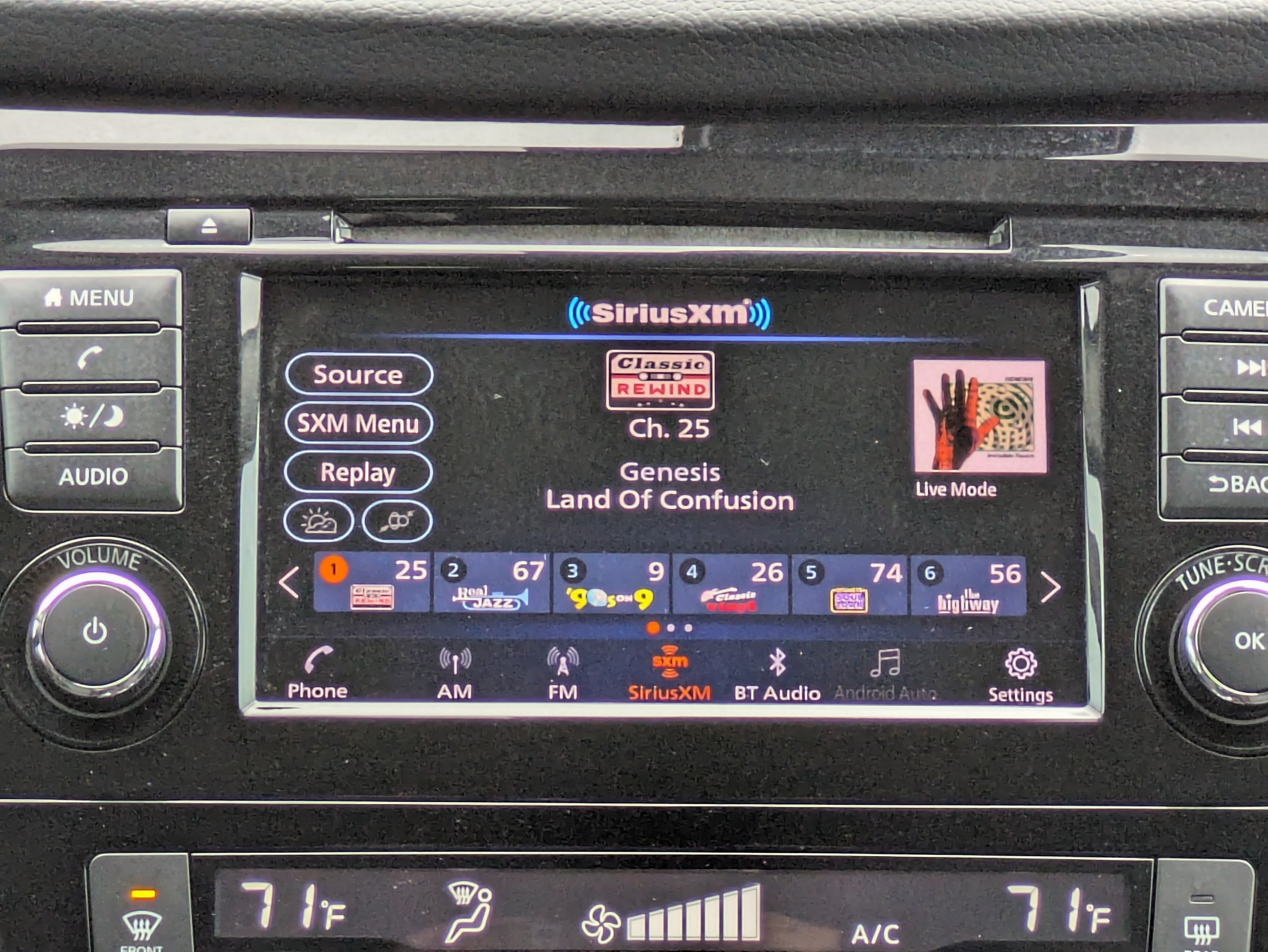 Used 2019 Nissan Rogue Sport SV FWD image 18