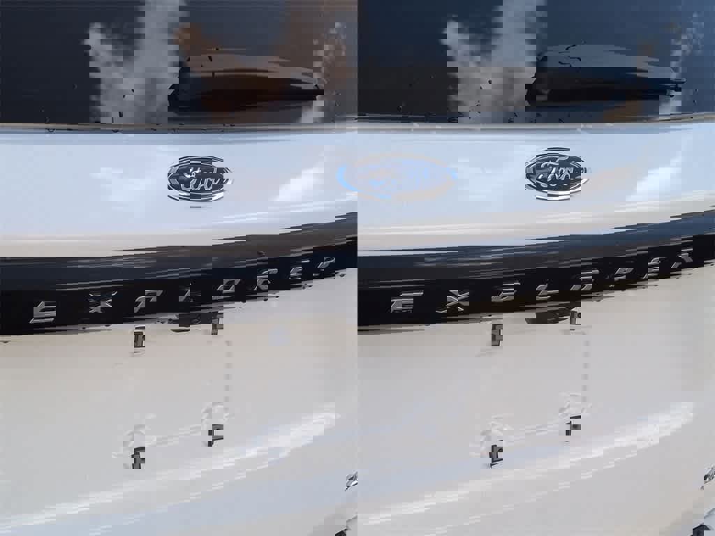 New 2026 Ford Explorer Active image 13