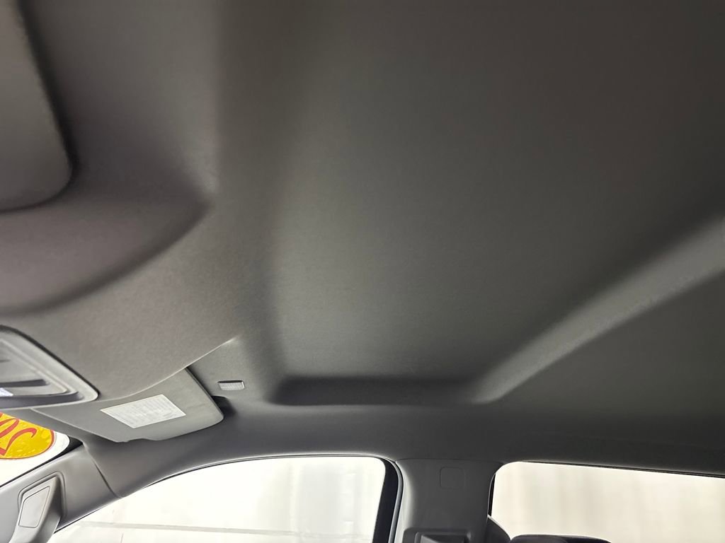 Used 2025 GMC Sierra 1500 Elevation image 21