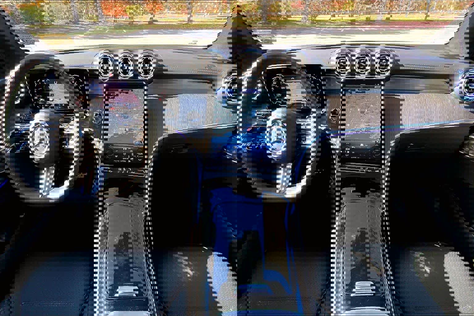 Certified 2026 Mercedes-Benz GLC 300 4MATIC image 5