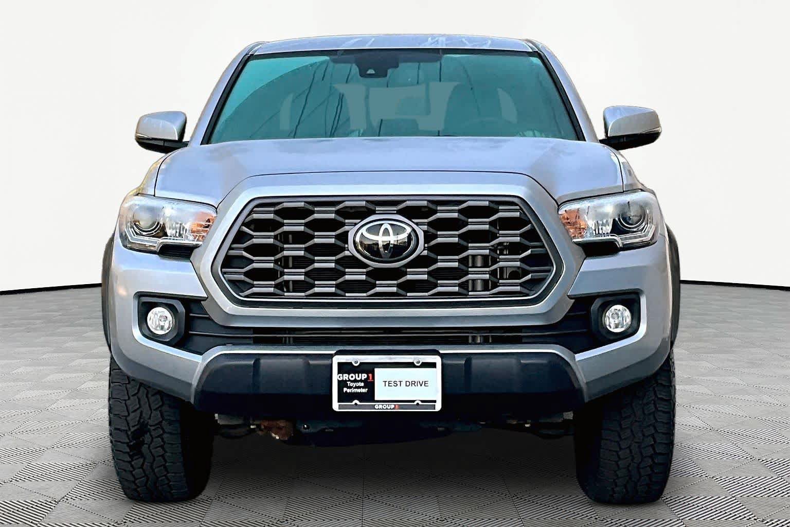 Used 2023 Toyota Tacoma TRD Off-Road w/ Black Out Package (TMS) AWD/4WD image 4