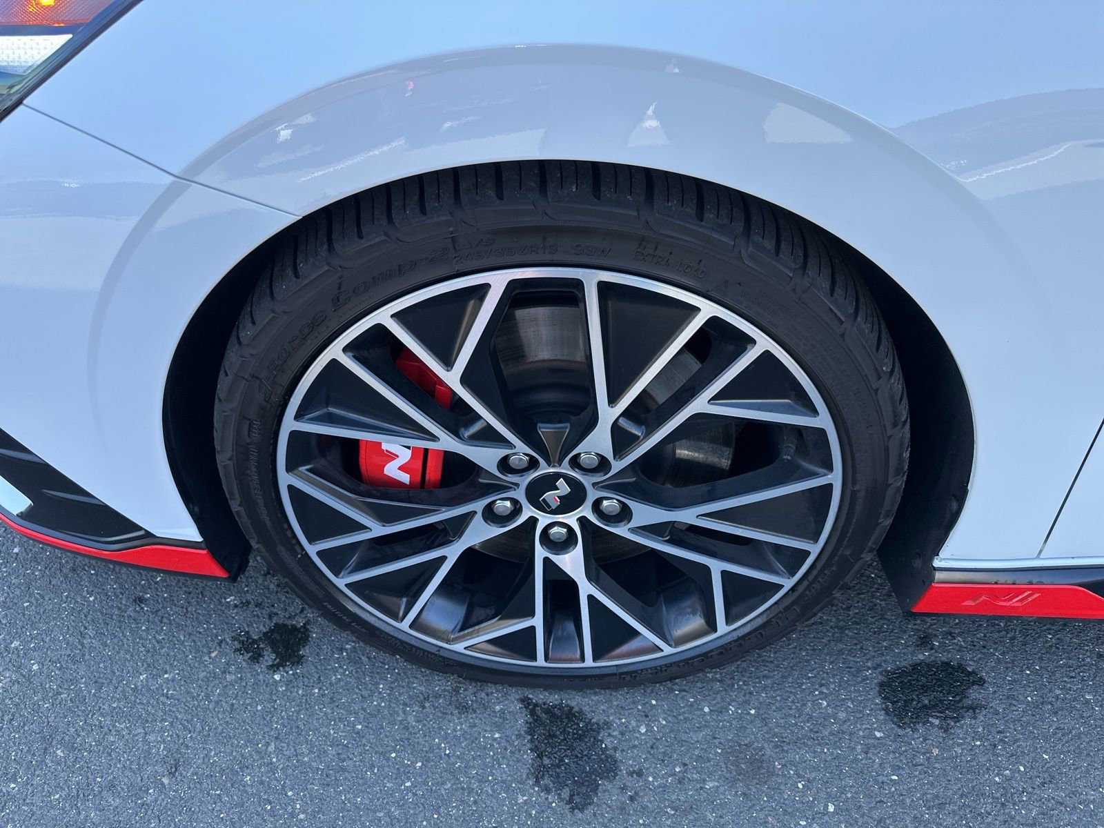 Used 2023 Hyundai Elantra N image 9