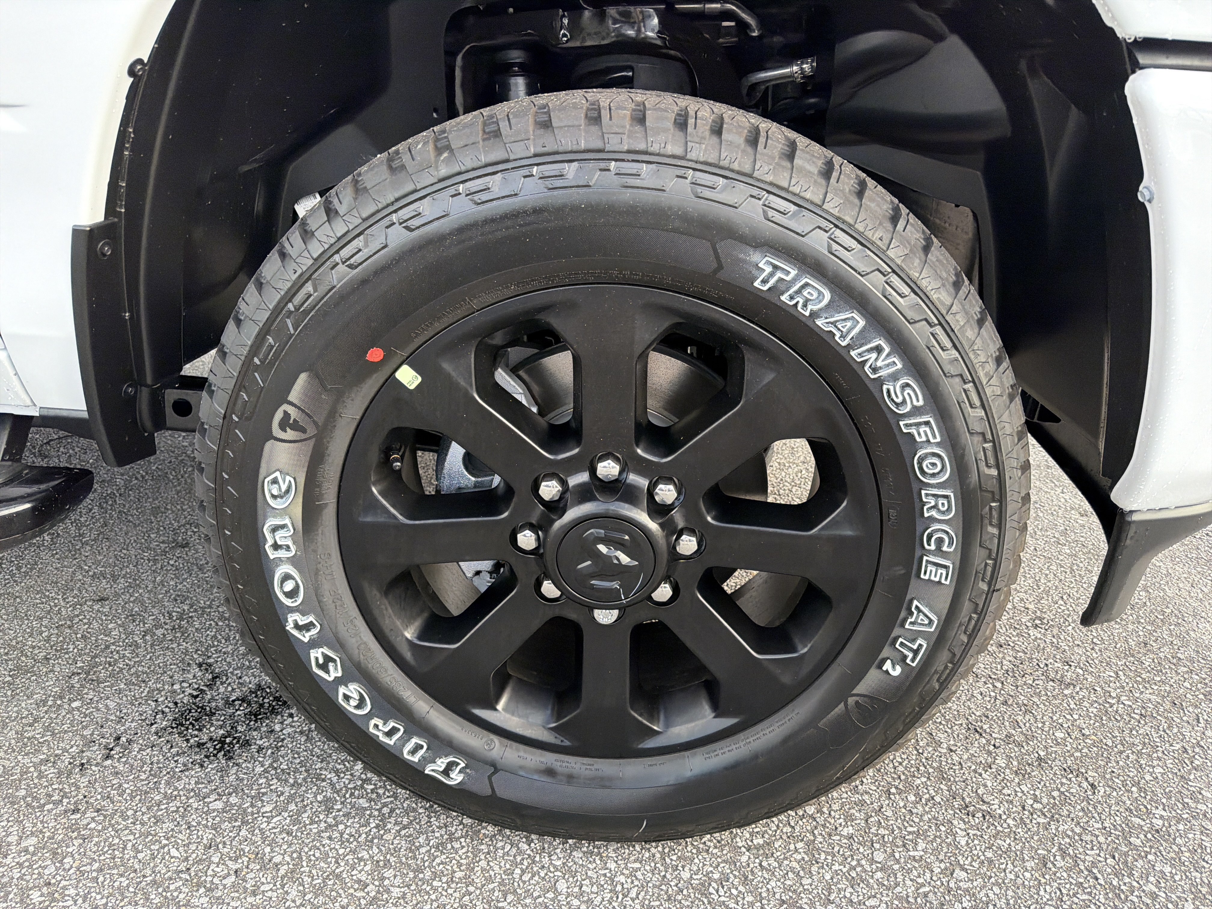 New 2026 RAM 2500 Laramie w/ Night Edition AWD/4WD image 11