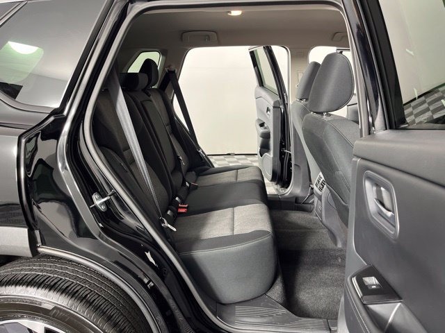 Certified 2026 Nissan Rogue SV FWD image 45
