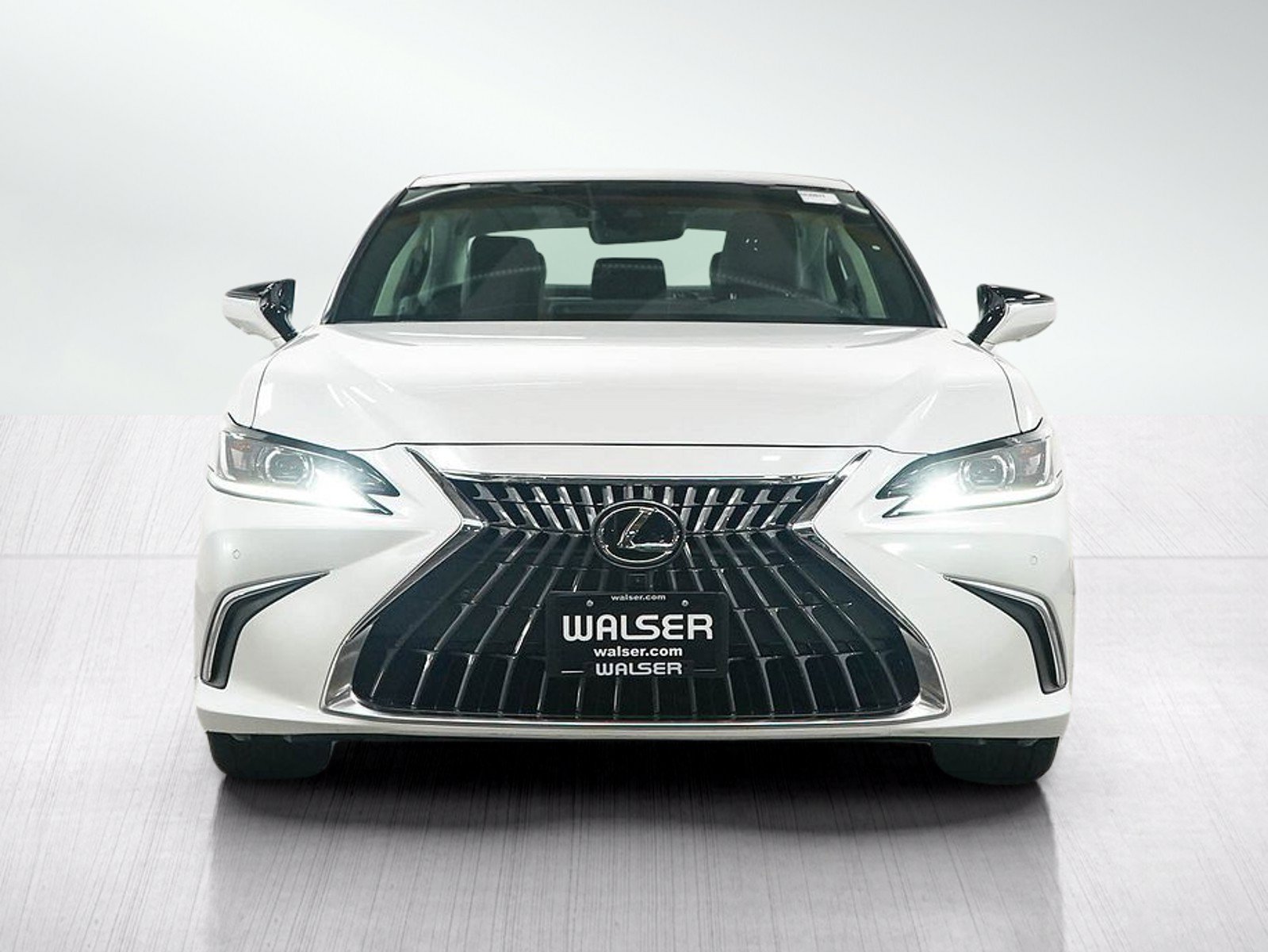 Used 2024 Lexus ES 350 w/ Accessory Package (Z1) FWD image 8