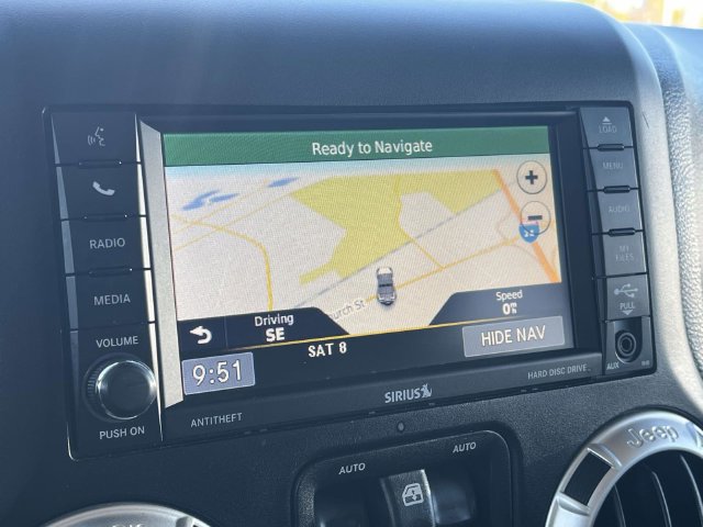 Used 2017 Jeep Wrangler Unlimited Rubicon w/ Connectivity Group AWD/4WD image 27