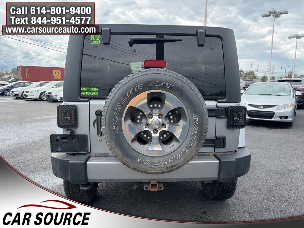 Used 2017 Jeep Wrangler Unlimited Sahara w/ Max Tow Package image 6