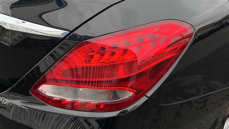 Used 2015 Mercedes-Benz C 300 Sedan image 14
