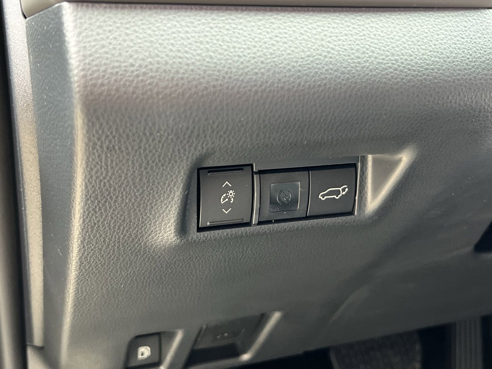 New 2026 Toyota RAV4 XSE image 25