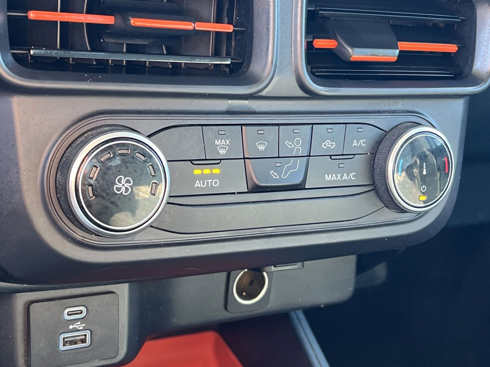 Used 2022 Ford Maverick XLT image 20