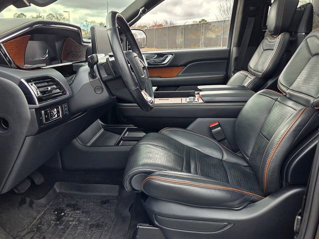 Used 2024 Lincoln Navigator Black Label image 12