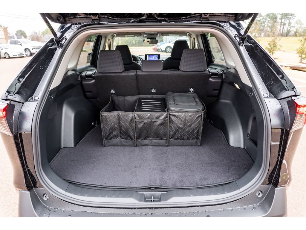 New 2025 Toyota RAV4 LE image 14