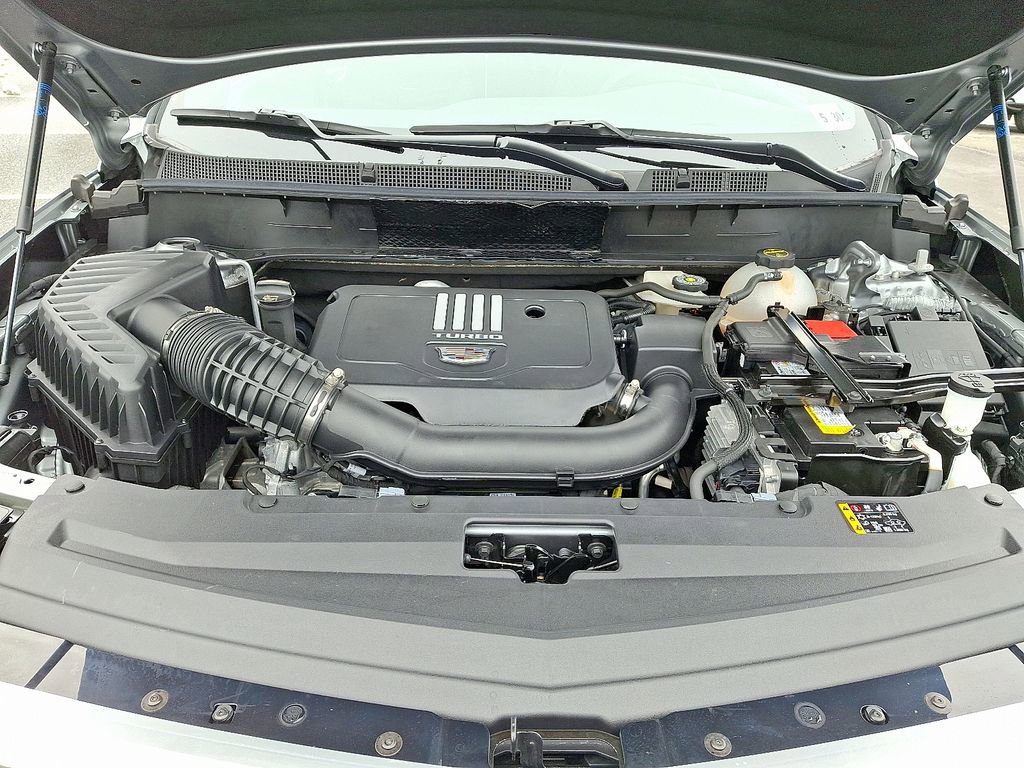 Certified 2025 Cadillac XT6 Luxury image 32