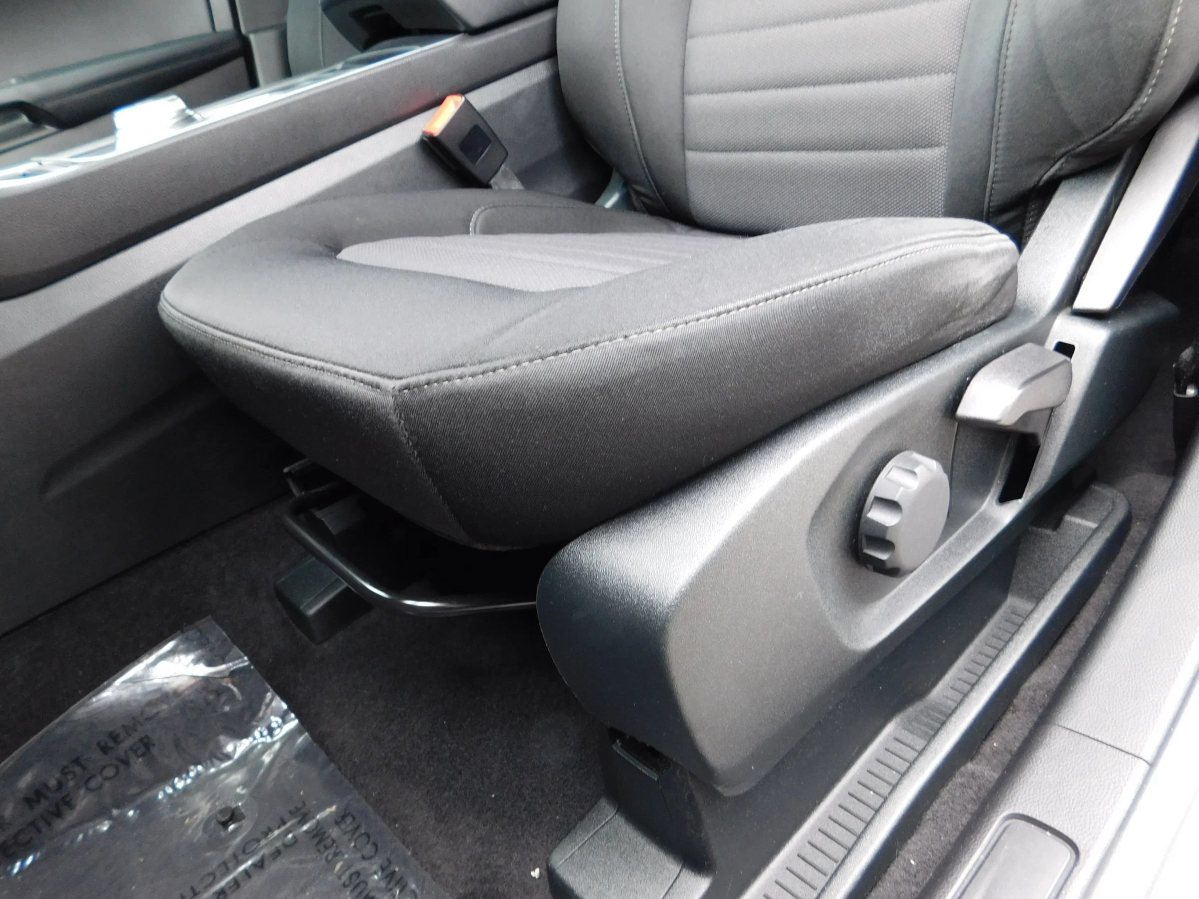 Used 2022 Ford Edge SE AWD/4WD image 16