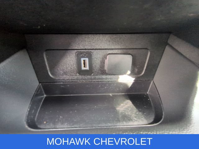 Used 2017 Ford Escape SE w/ Equipment Group 201A AWD/4WD image 35