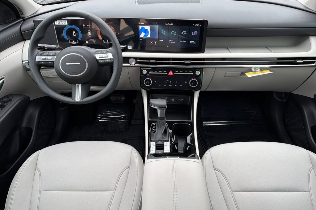 New 2026 Hyundai Tucson SEL image 11