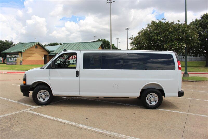 Used 2025 Chevrolet Express 3500 LS RWD image 2