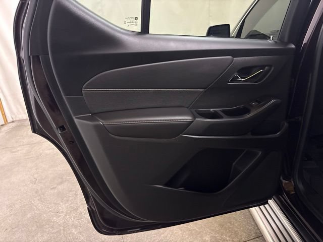 Used 2020 Chevrolet Traverse Premier w/ LPO, Floor Liner Package FWD image 29
