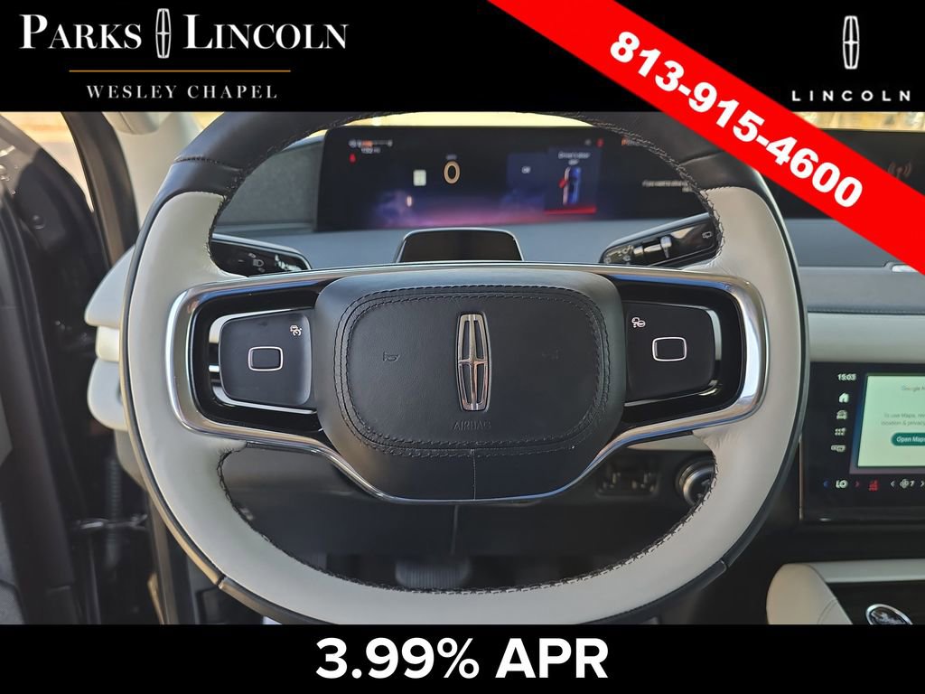 Used 2025 Lincoln Navigator Reserve image 30