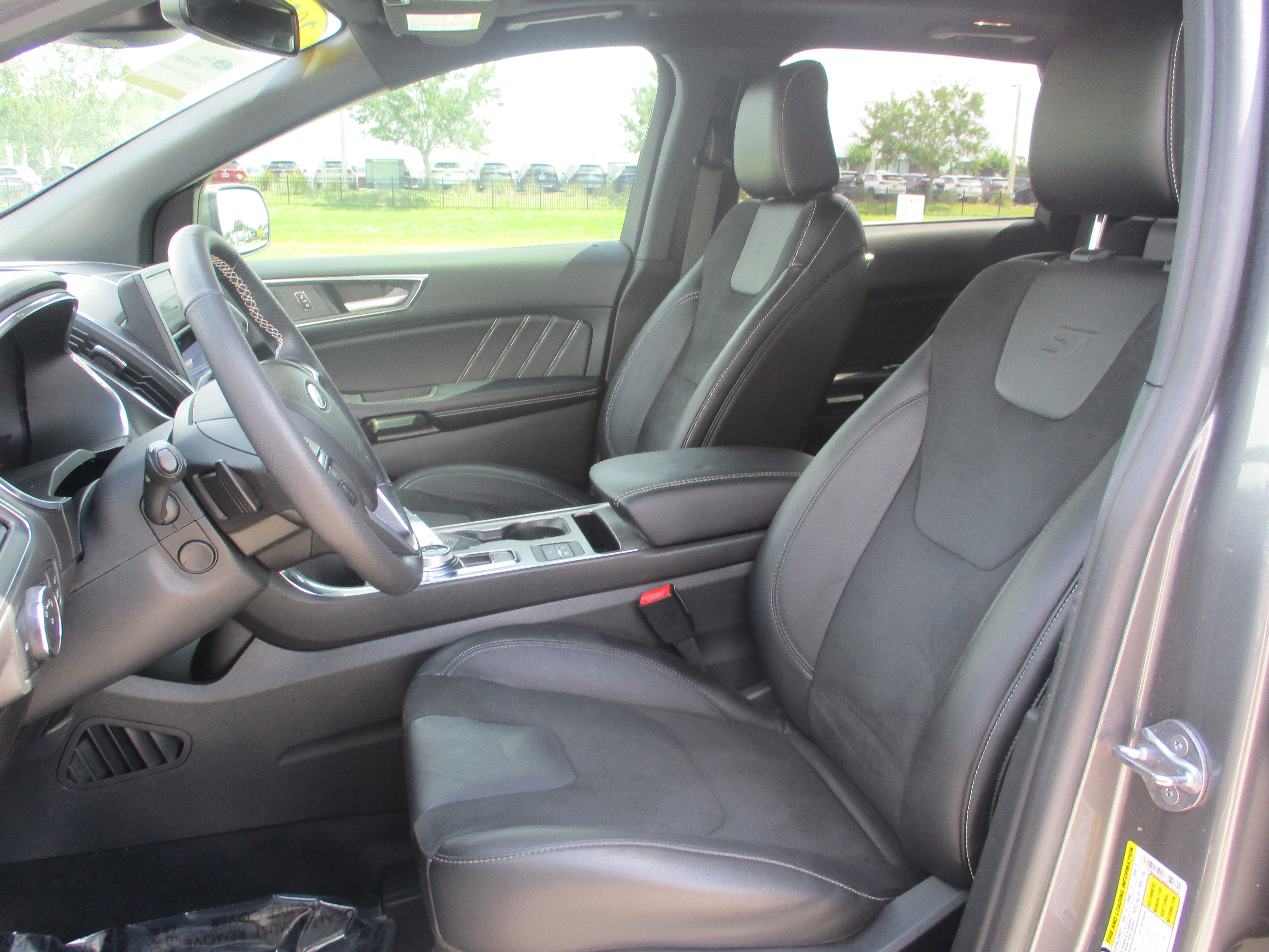 Certified 2021 Ford Edge ST w/ Equipment Group 401A AWD/4WD image 11