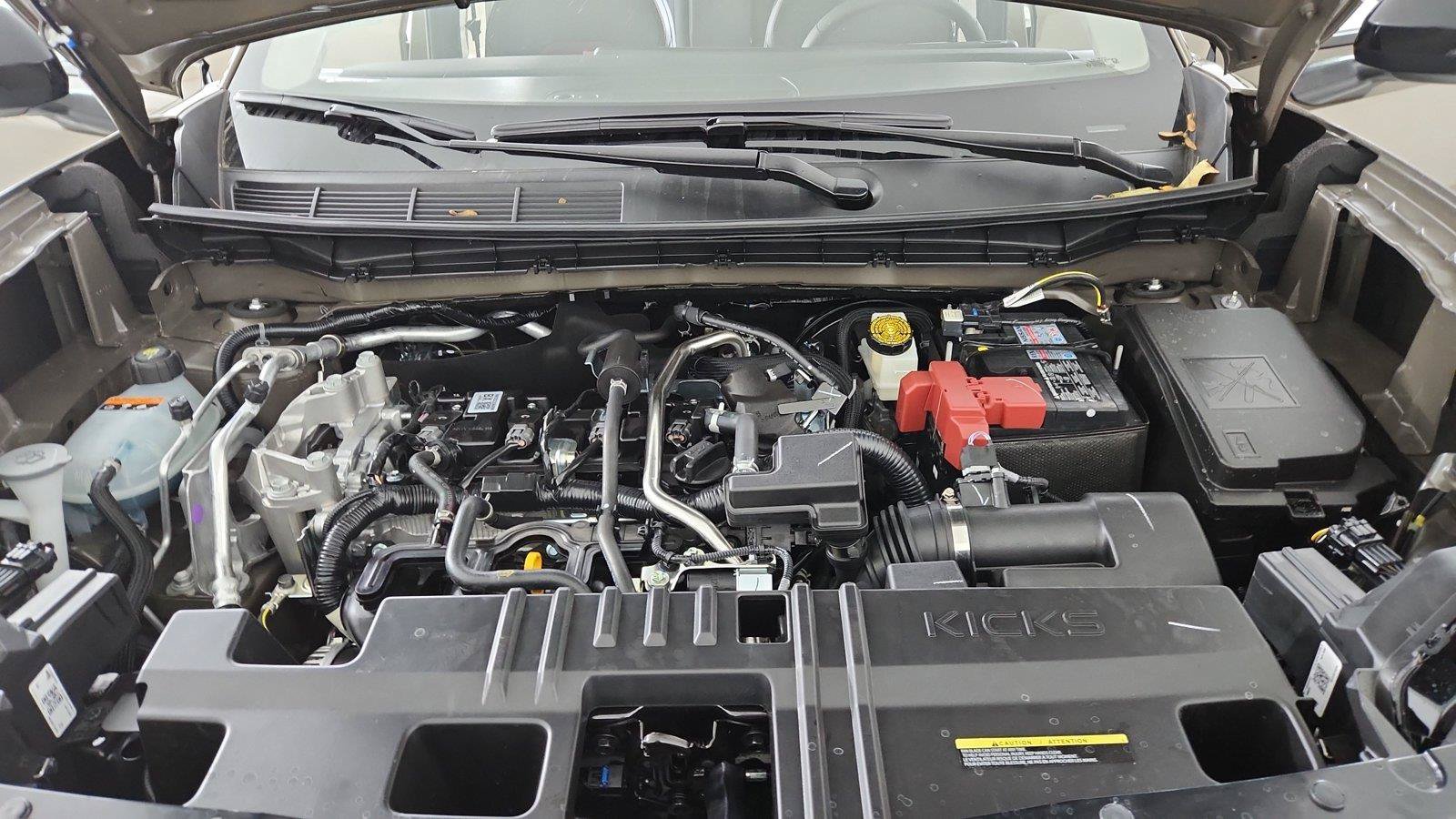Used 2026 Nissan Kicks SR w/ Illumination Package AWD/4WD image 37