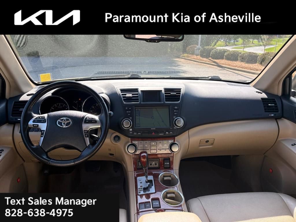Used 2011 Toyota Highlander Limited w/ Tow Pkg image 7