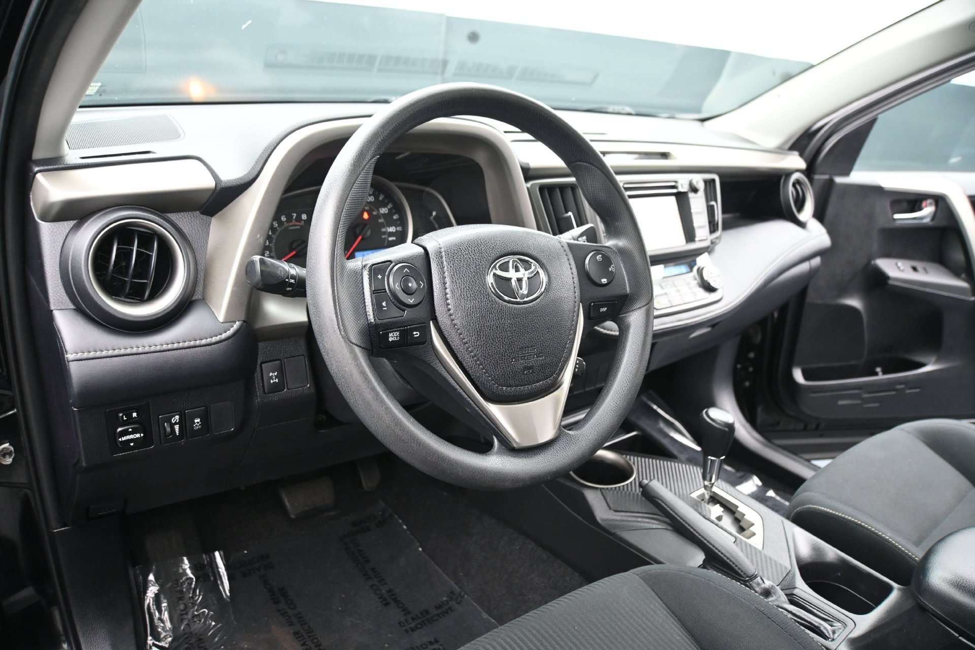 Used 2014 Toyota RAV4 XLE AWD/4WD image 20