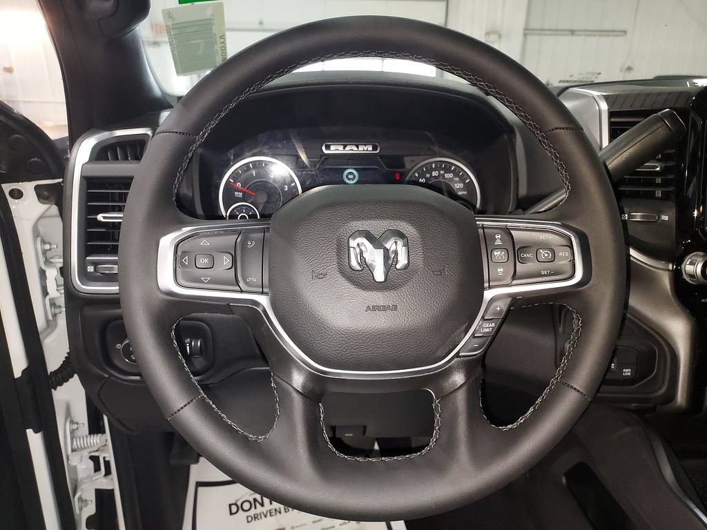 New 2026 RAM 2500 Big Horn AWD/4WD image 20