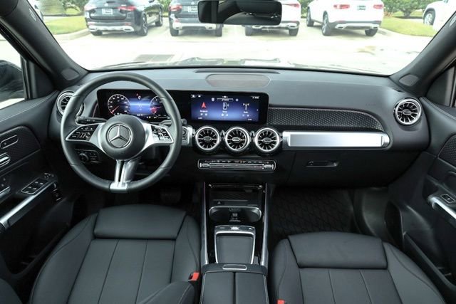 Certified 2024 Mercedes-Benz GLB 250 image 13