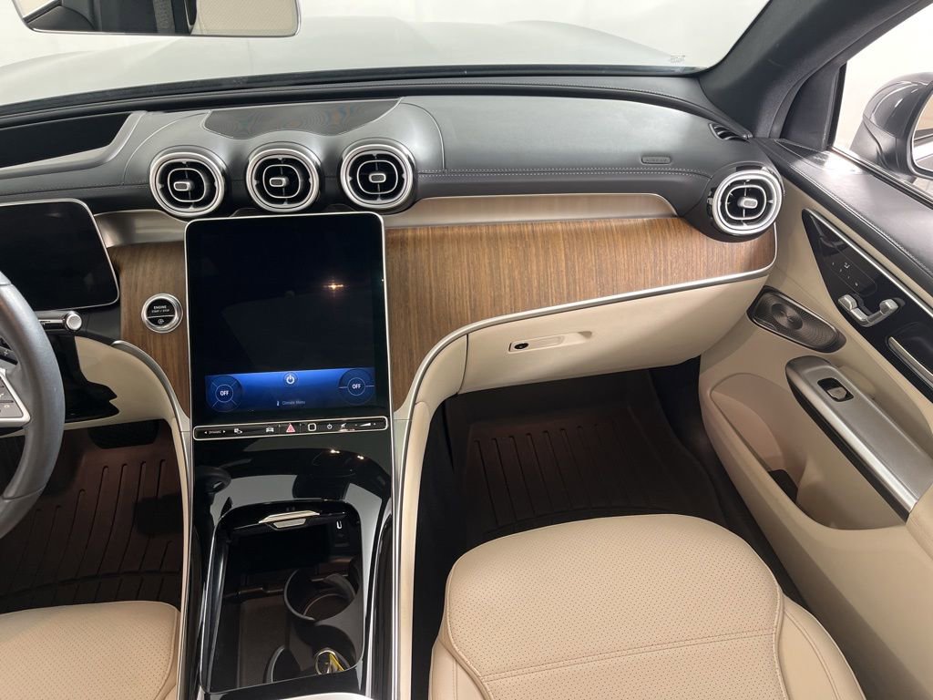 Used 2023 Mercedes-Benz GLC 300 4MATIC image 20