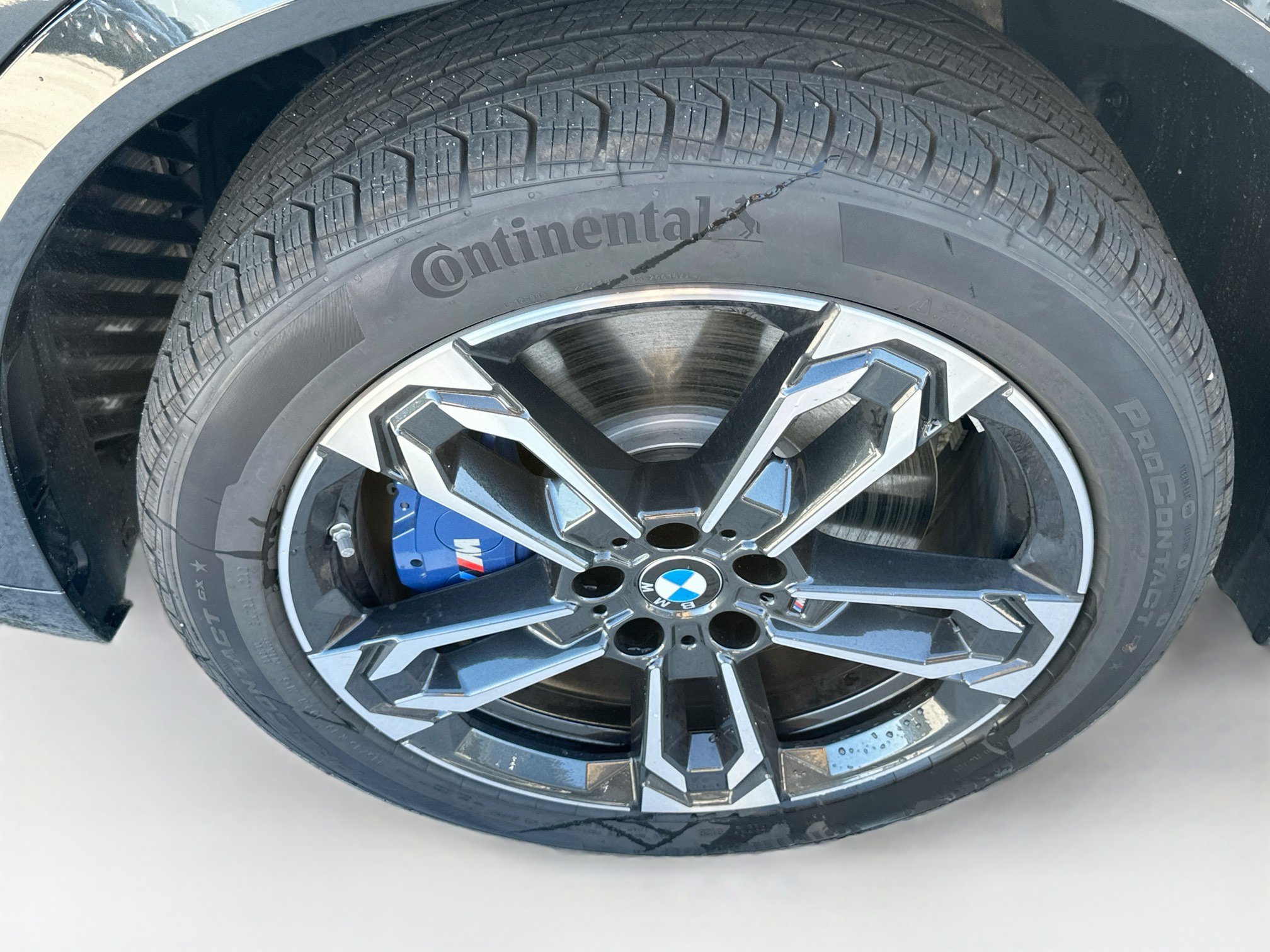 New 2026 BMW X2 xDrive28i w/ Technology Package AWD/4WD image 26