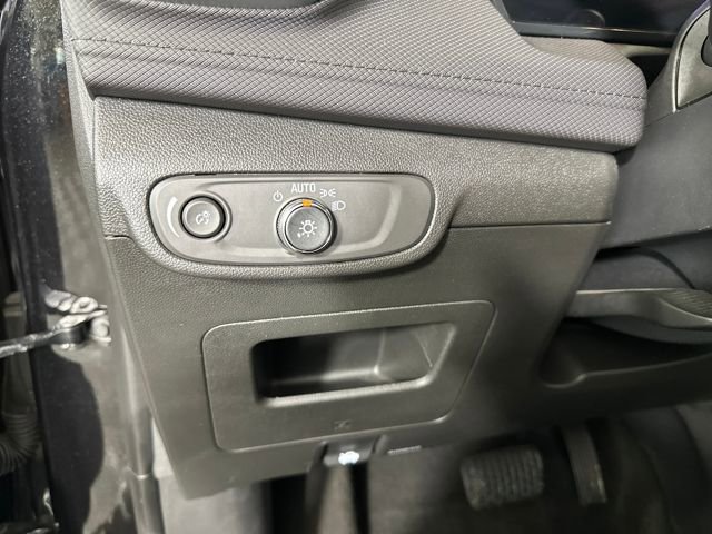 Used 2024 Chevrolet TrailBlazer LT image 19