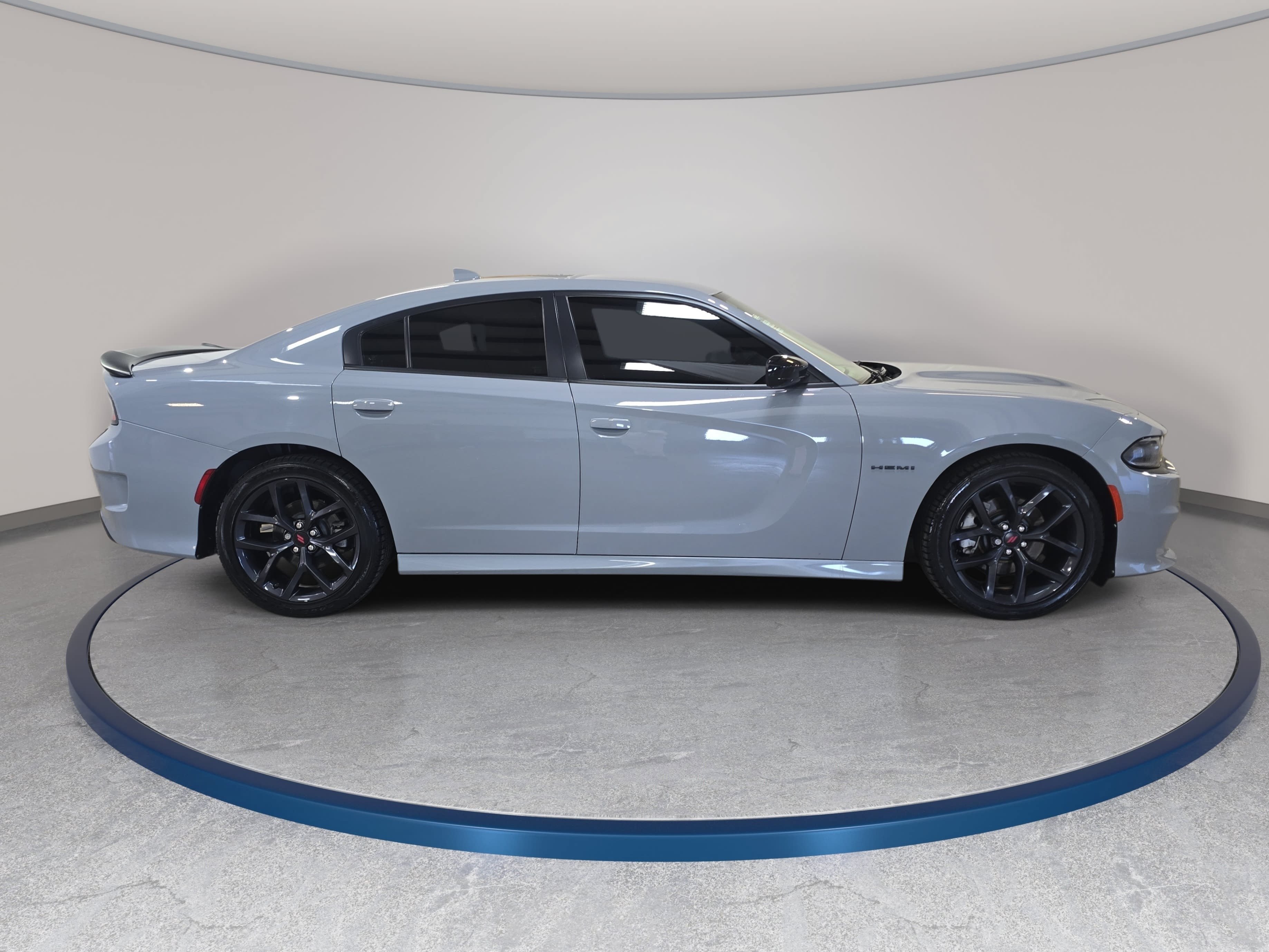 Used 2021 Dodge Charger R/T w/ Blacktop Package RWD image 5