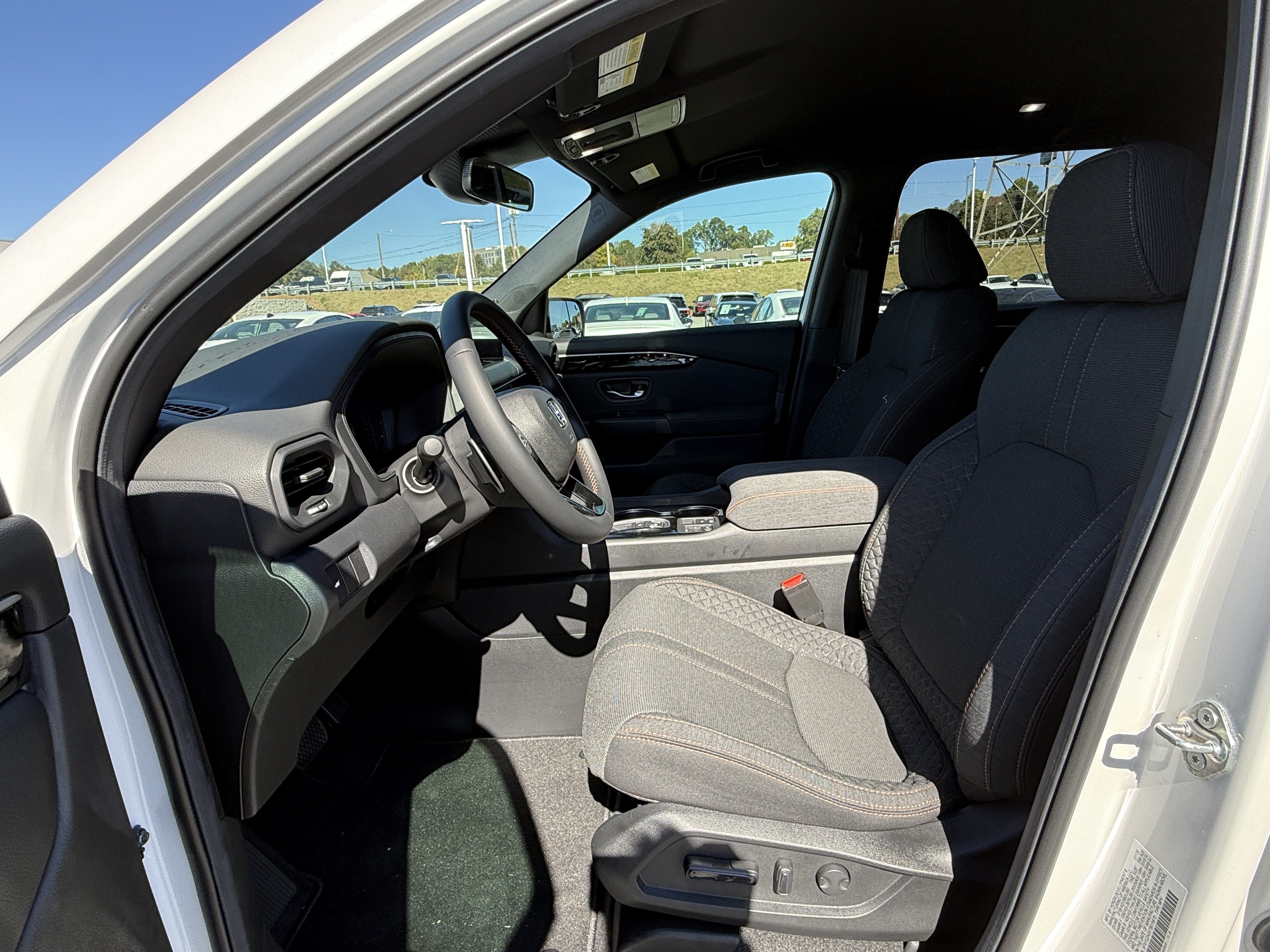New 2026 Honda Pilot Sport image 16