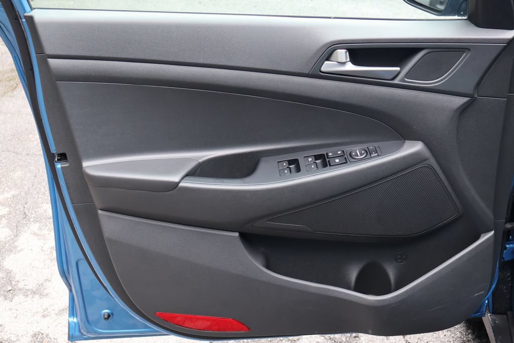 Used 2018 Hyundai Tucson Sport w/ Cargo Package FWD image 15