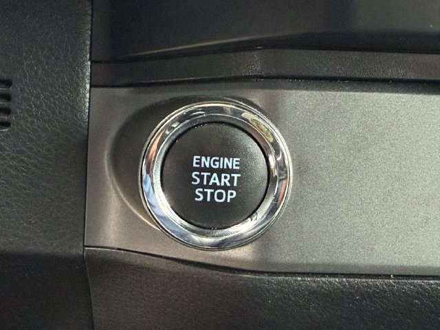 Used 2020 Toyota Tacoma TRD Sport w/ Technology Package RWD image 23