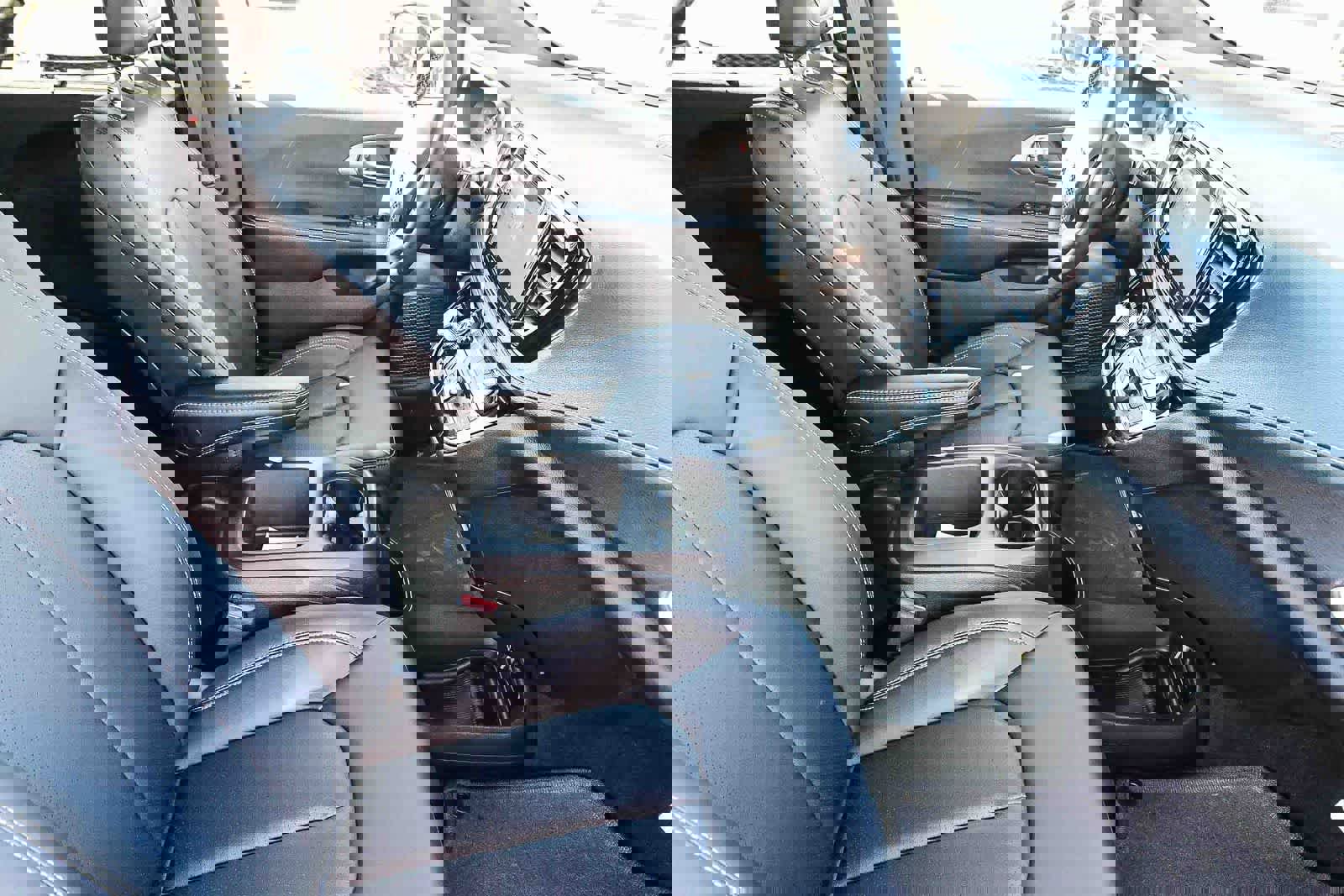 New 2026 Chrysler Pacifica Select image 17