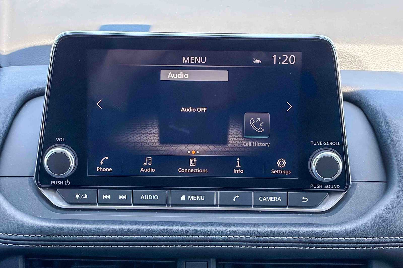 Used 2024 Nissan Rogue SV image 13