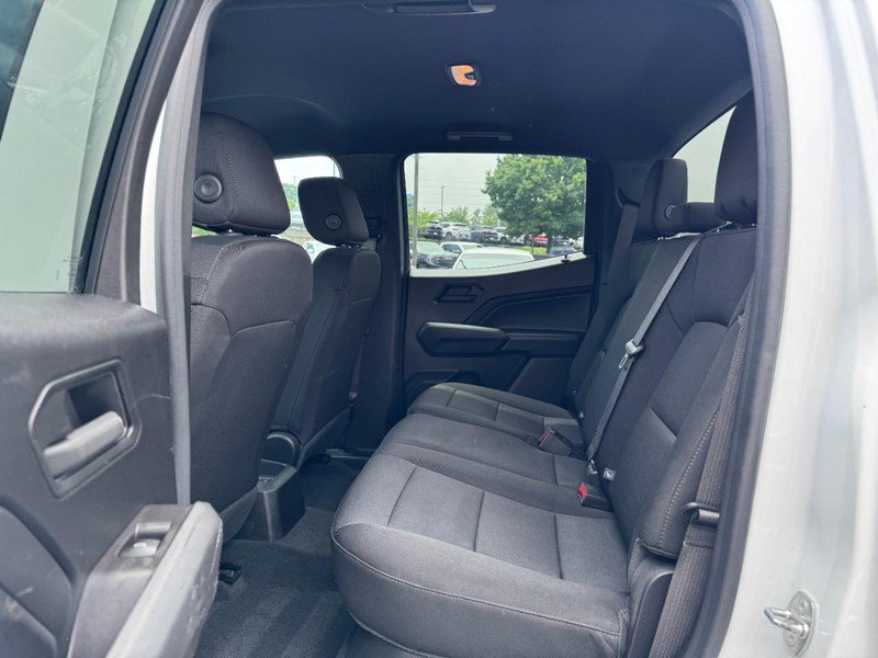 Used 2023 Chevrolet Colorado W/T RWD image 10