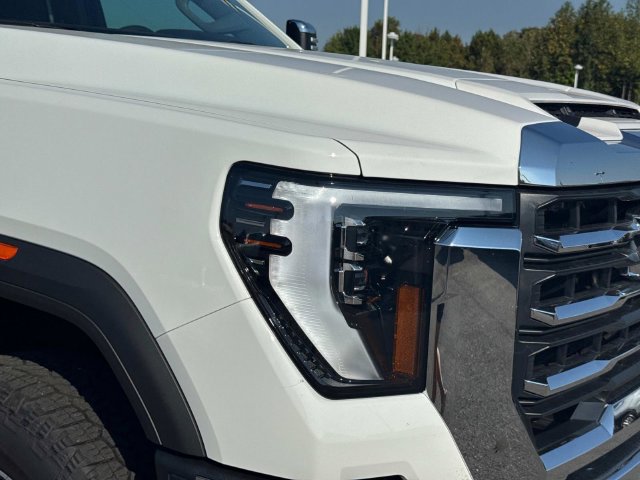New 2026 GMC Sierra 2500 SLT w/ SLT Premium Package AWD/4WD image 10